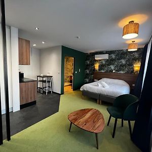 Studio met een Queen Size Bed